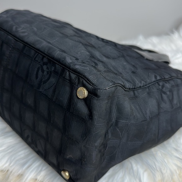 100% Authentic Pre-owned Chanel Nylon Black Tote Bag, 13.5x10x6 - Picture 9 of 16
